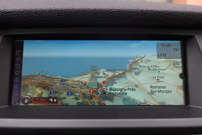 BMW X5 xDrive M50d — SUV premium diesel, Pack M et équipements haut de gamme — Thumbnail 22