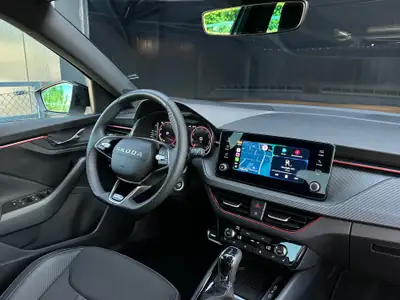 Skoda Scala 1.5 TSI Monte Carlo — Berline dynamique, 8300 km seulement — Thumbnail 15