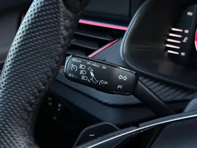 Skoda Scala 1.5 TSI Monte Carlo — Berline dynamique, 8300 km seulement — Thumbnail 24