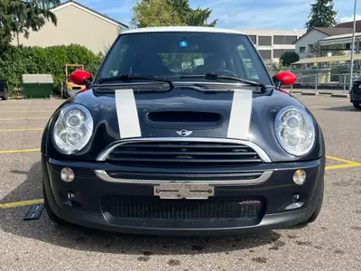 MINI Cooper S JCW 2005 — Coupé sportif traction avant, 210 ch et sièges Recaro cuir — vista esterna