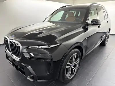 BMW X7 xDrive 48V 40d M Sport 2025 — SUV 7 places, hybride diesel, première main — exterior view