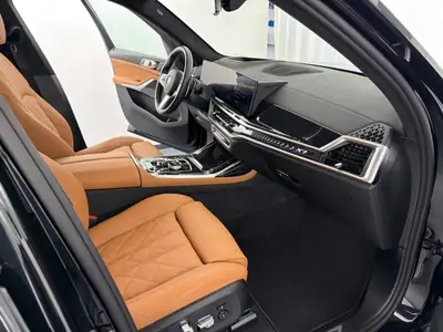 BMW X7 xDrive 48V 40d M Sport 2025 — SUV 7 places, hybride diesel, première main — Thumbnail 9