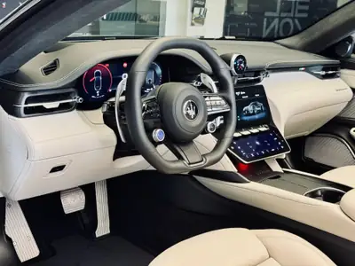 Maserati GranCabrio Modena 2027 — Cabriolet de luxe 490 ch, kilométrage quasi neuf — Miniatura 14
