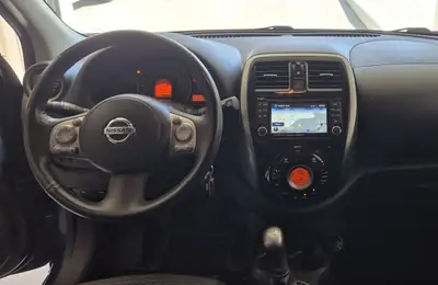 Nissan Micra 1.2 12V N-Tec 2015 — Citadine fiable, 61'000 km seulement — dashboard
