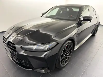 BMW M3 Competition M xDrive 2025 — Berline sportive haute performance, 6 200 km seulement — exterior view