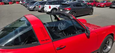 Porsche 911 Carrera 3.2 de 1987 — Targa emblématique, expertisée et révisée — Miniatura 9