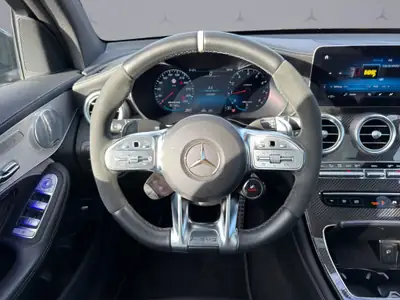 Mercedes-Benz GLC 63 AMG Coupé — Performance brute et élégance sportive — Thumbnail 10