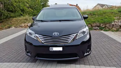 Toyota Sienna 3.5 V6 AWD — Monospace 7 places premium, traction intégrale, véhicule suisse — Thumbnail 10