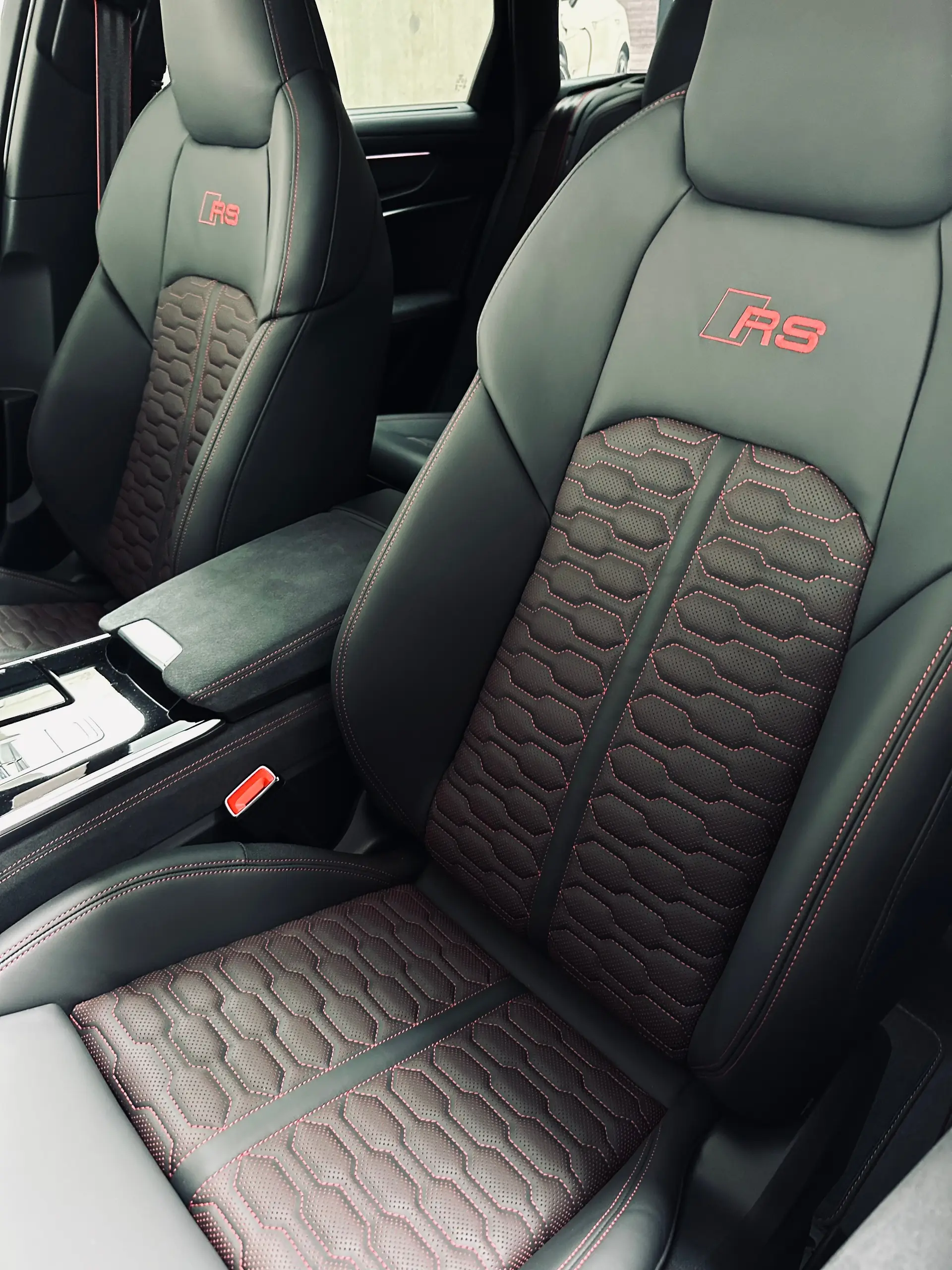 Audi RS6 2023 occasion lugano — 4