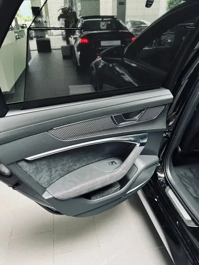 Audi RS6 Avant 4.0 V8 TFSI — Performance extrême, 58'000 km seulement — Thumbnail 11