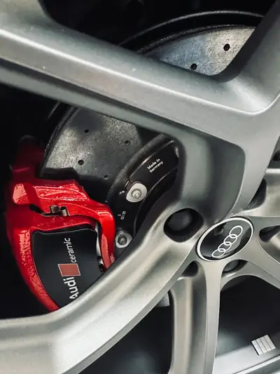 Audi RS6 Avant 4.0 V8 TFSI — Performance extrême, 58'000 km seulement — Thumbnail 15