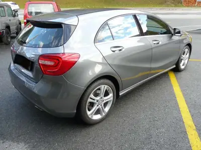 Mercedes-Benz A 250 4Matic — Berline compacte premium, 4 roues motrices, 211 ch — Armaturenbrett