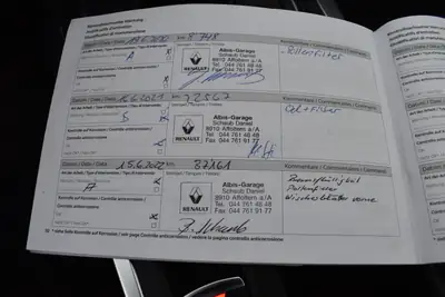 Renault Mégane Grandtour 1.5 dCi Business EDC — Break diesel économique, premier propriétaire suisse — Thumbnail 16