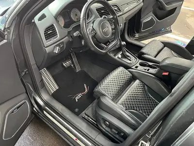 Audi RS Q3 2.5 TFSI Quattro — SUV haute performance, 371 ch et transmission S-tronic — Außenansicht