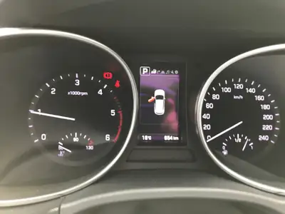 Hyundai Santa Fe 2.2 CRDi Vertex 7 places — SUV robuste, 4x4 permanent, équipement premium — Detail