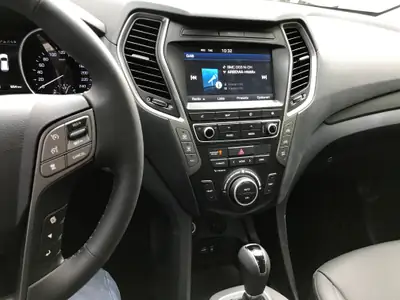 Hyundai Santa Fe 2.2 CRDi Vertex 7 places — SUV robuste, 4x4 permanent, équipement premium — Armaturenbrett