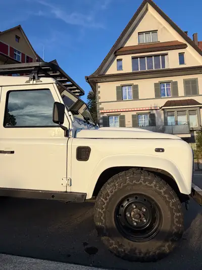 Land Rover Defender 2.2 TD4 SW SE — Le dernier modèle original, impeccable et équipé camping — cruscotto