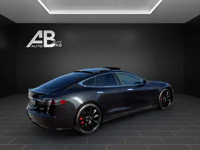 Tesla Model S 100D Performance — Berline électrique haute performance, 772 ch, Full Self-Driving inclus — cruscotto