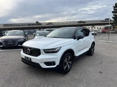 Volvo XC40 B4 Mild Hybrid AWD — SUV compact hybride, 197 ch et garantie 2 ans — Seitenansicht