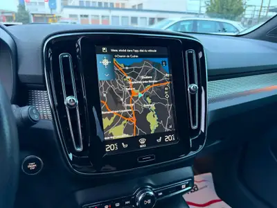Volvo XC40 B4 Mild Hybrid AWD — SUV compact hybride, 197 ch et garantie 2 ans — Miniatur 24