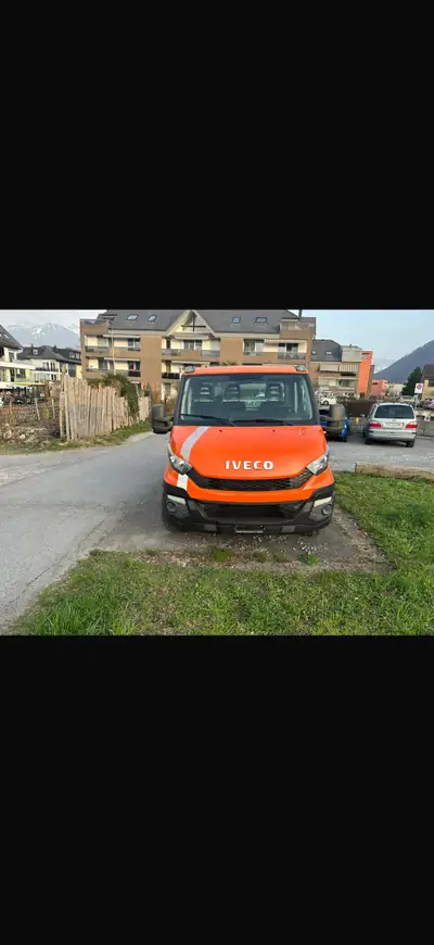 IVECO Daily 2.3 HPI 106 — Utilitaire fiable, 105'000 km, sans sinistre — vista esterna