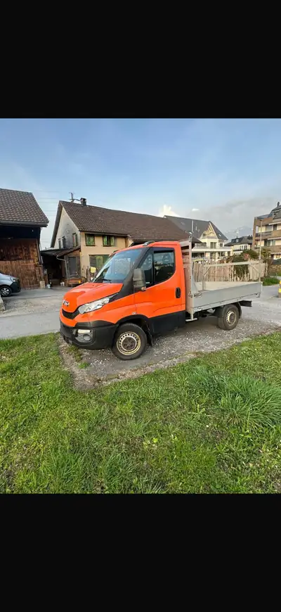 IVECO Daily 2.3 HPI 106 — Utilitaire fiable, 105'000 km, sans sinistre — fianco