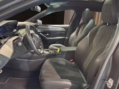 Peugeot 308 SW 1.2 PureTech GT — Break spacieux, transmission automatique, faible kilométrage — Detail
