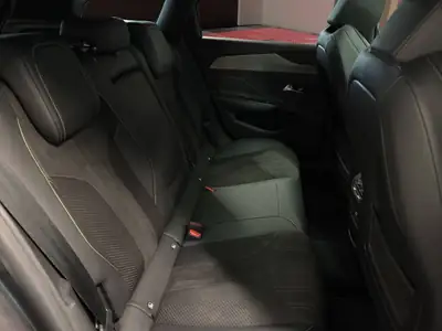 Peugeot 308 SW 1.2 PureTech GT — Break spacieux, transmission automatique, faible kilométrage — Miniatur 7