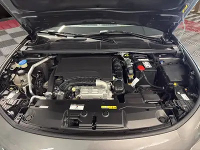 Peugeot 308 SW 1.2 PureTech GT — Break spacieux, transmission automatique, faible kilométrage — Miniatur 10