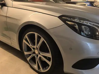 Mercedes-Benz E 350 4Matic — Coupé sportif avec transmission automatique 7G Tronic — intérieur
