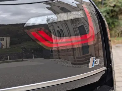 BMW i3 120 Ah — Citadine électrique premium, 65 000 km seulement — Miniatura 9