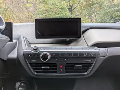 BMW i3 120 Ah — Citadine électrique premium, 65 000 km seulement — Miniatura 7