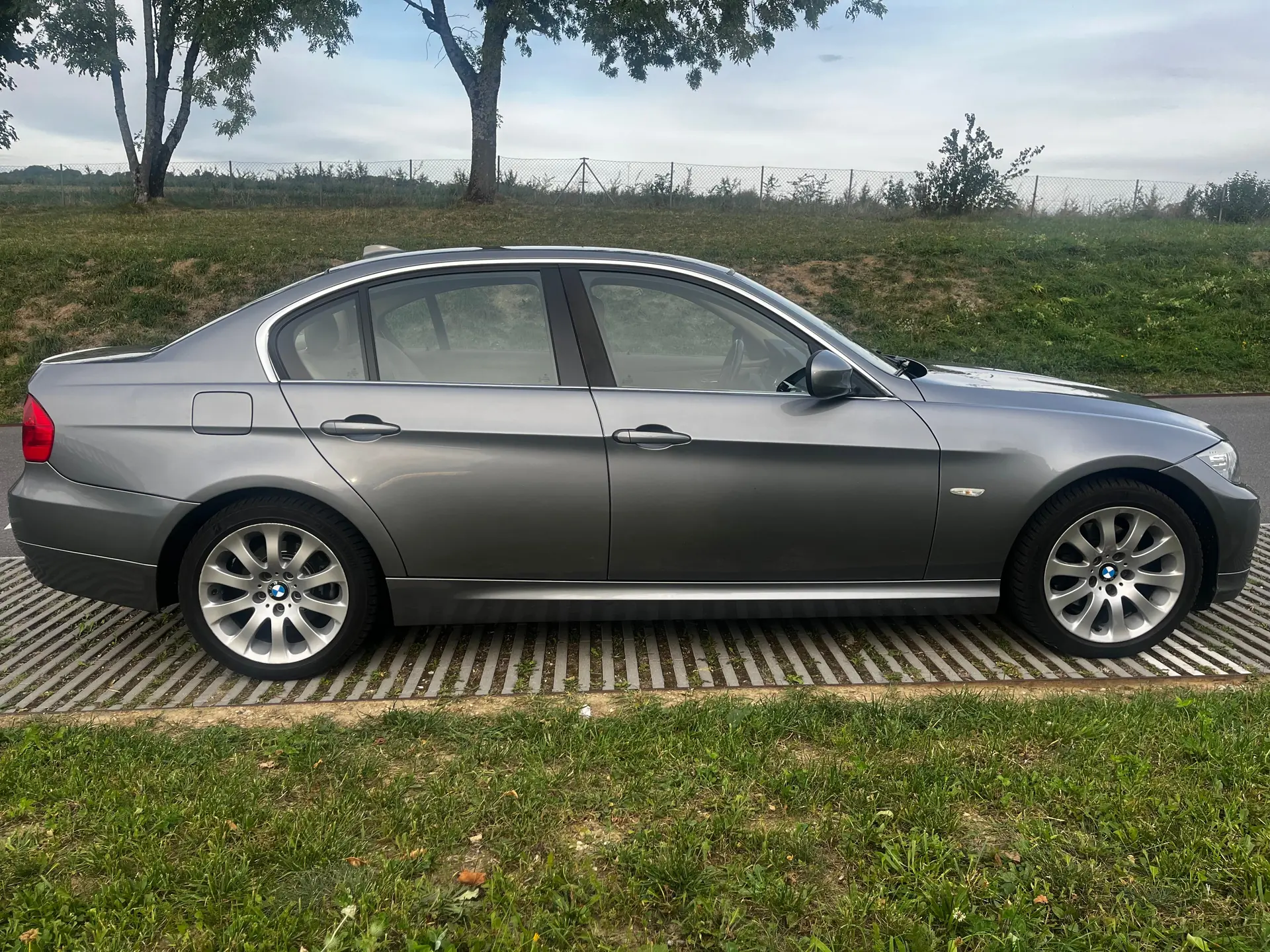 BMW 325 2010 occasion Lausanne — 4