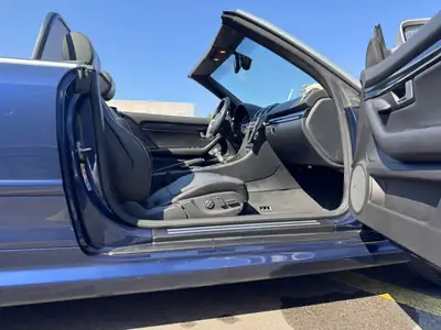 Audi RS4 Cabriolet 4.2 V8 — Roadster légendaire 420 ch, pneus neufs, entretien complet — Miniatur 18