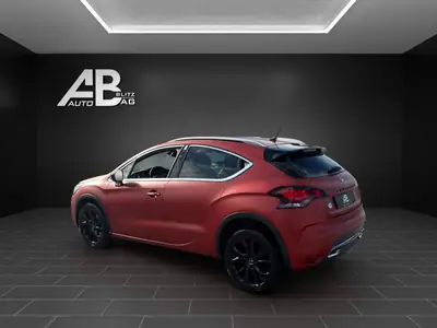 DS 4 Crossback 1.6 THP 165 ch — Élégance française, service récent et garantie — Heckansicht