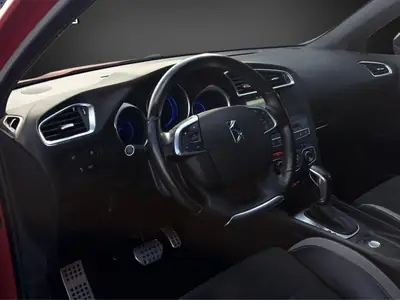 DS 4 Crossback 1.6 THP 165 ch — Élégance française, service récent et garantie — Miniatur 8
