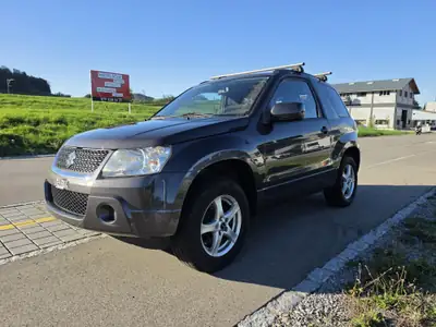 Suzuki Grand Vitara 2012 — SUV robuste diesel, transmission manuelle, sans sinistre — exterior view