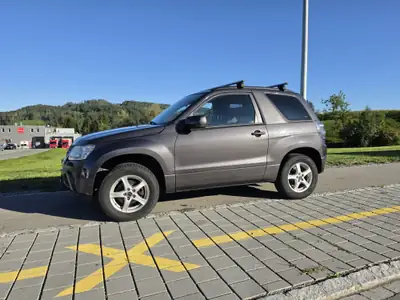 Suzuki Grand Vitara 2012 — SUV robuste diesel, transmission manuelle, sans sinistre — Thumbnail 9
