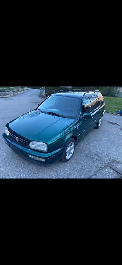 VW Golf 2.9 VR6 Syncro — Break classique, motorisation rare et polyvalente — Seitenansicht