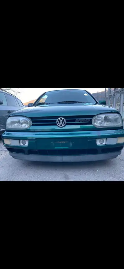 VW Golf 2.9 VR6 Syncro — Break classique, motorisation rare et polyvalente — Armaturenbrett