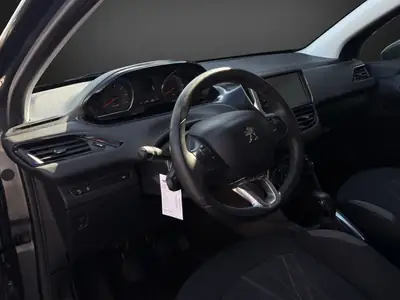 Peugeot 208 1.2 VTI Active — Citadine fiable, frais révisée et garantie MFK — Miniature 8