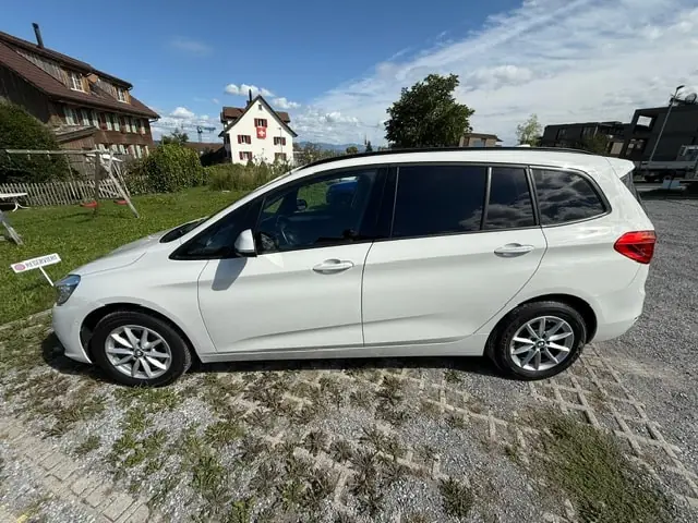 BMW 218 Gran Tourer 2017 occasion Bäch — 1
