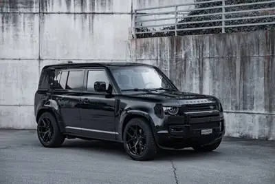 Land Rover Defender 5.0 V8 SC Carpathian Edition — Performance extrême sur Vossen, 36'000 km — Außenansicht