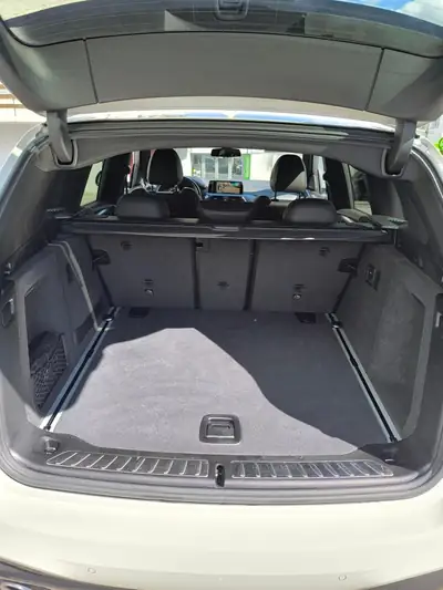 BMW X3 30d xDrive SAG — SUV diesel performant, 84'000 km seulement — side view