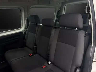VW Caddy Maxi 2.0 TDI — 7 places, 4Motion, grand service réalisé — Thumbnail 12