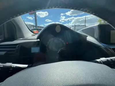 Toyota iQ 1.33 VVT-i — La citadine ultra-compacte et économique — Miniatur 11