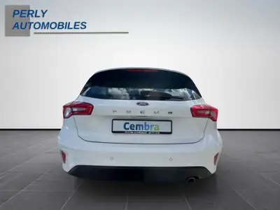 Ford Focus 2.0 EcoBlue 150 — Diesel efficace, expertisée et sans sinistre — Armaturenbrett