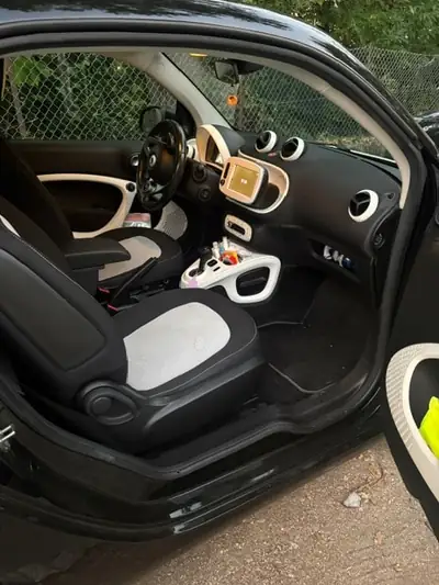 Smart ForTwo 2015 — Moteur rechambré, historique transparent et économique — Seitenansicht