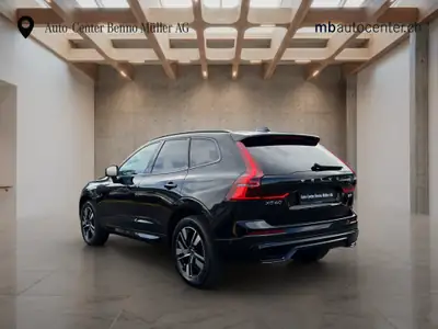 Volvo XC60 2.0 T6 TE Plus Dark eAWD — SUV hybride rechargeable, 23 000 km seulement — arrière