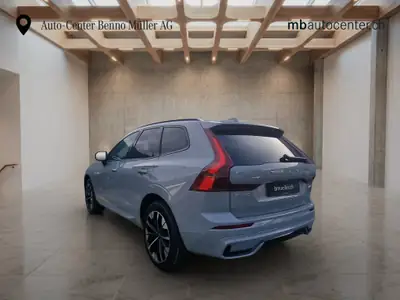 Volvo XC60 2.0 B5 MH Plus Dark — SUV hybride rechargeable, 14'000 km, garantie 5 ans — arrière